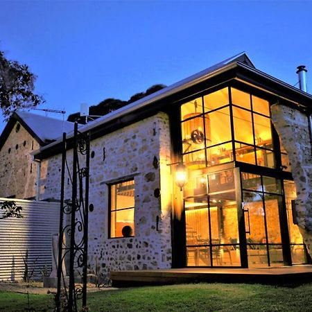 The Old Chaff Mill Organic Vineyard Retreat Bed and Breakfast Sellicks Hill Buitenkant foto