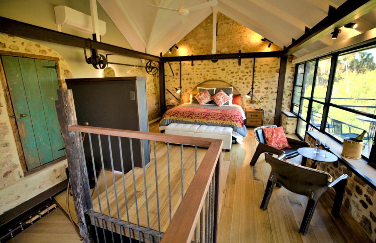 The Old Chaff Mill Organic Vineyard Retreat Bed and Breakfast Sellicks Hill Buitenkant foto