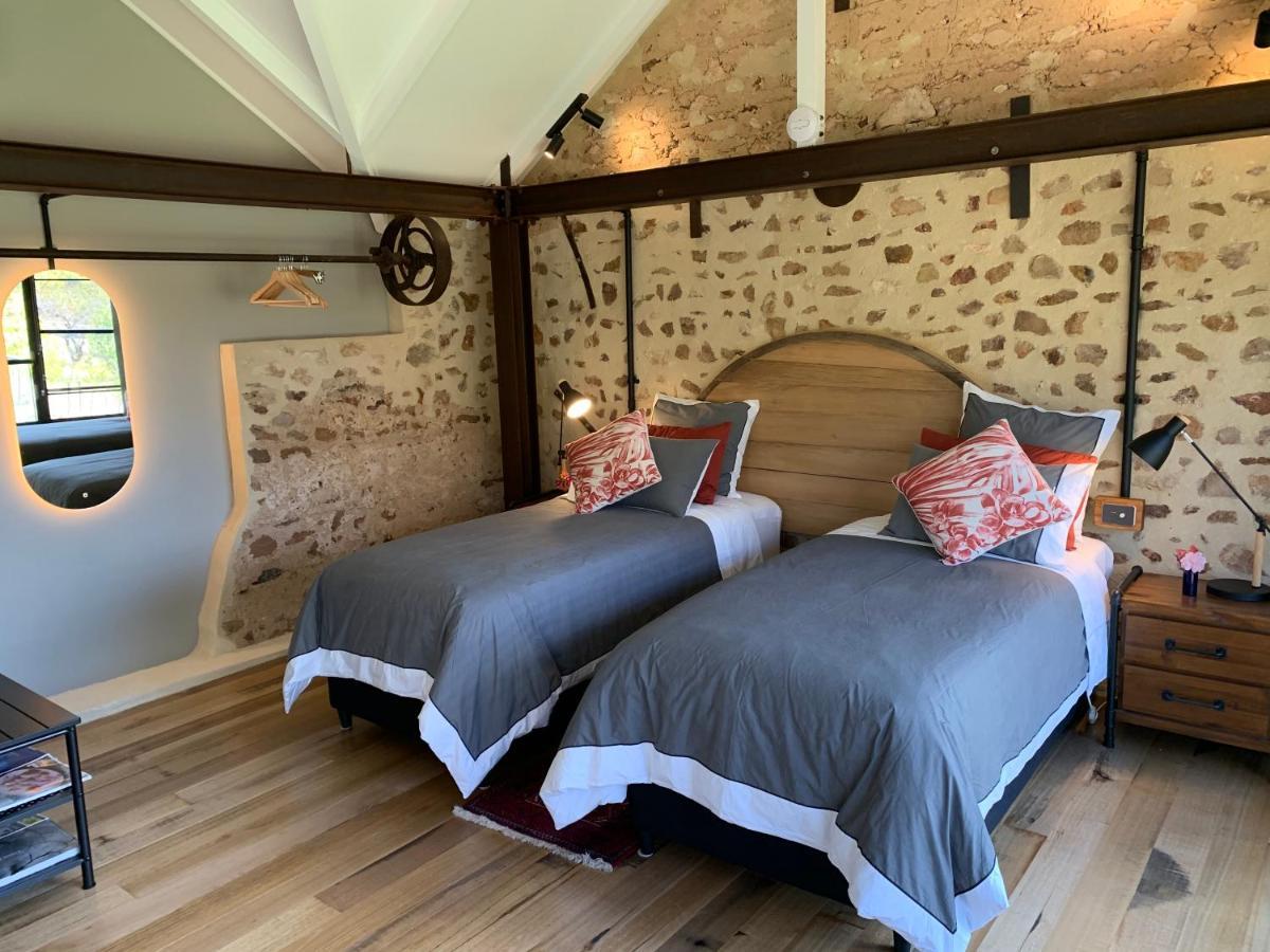 The Old Chaff Mill Organic Vineyard Retreat Bed and Breakfast Sellicks Hill Buitenkant foto
